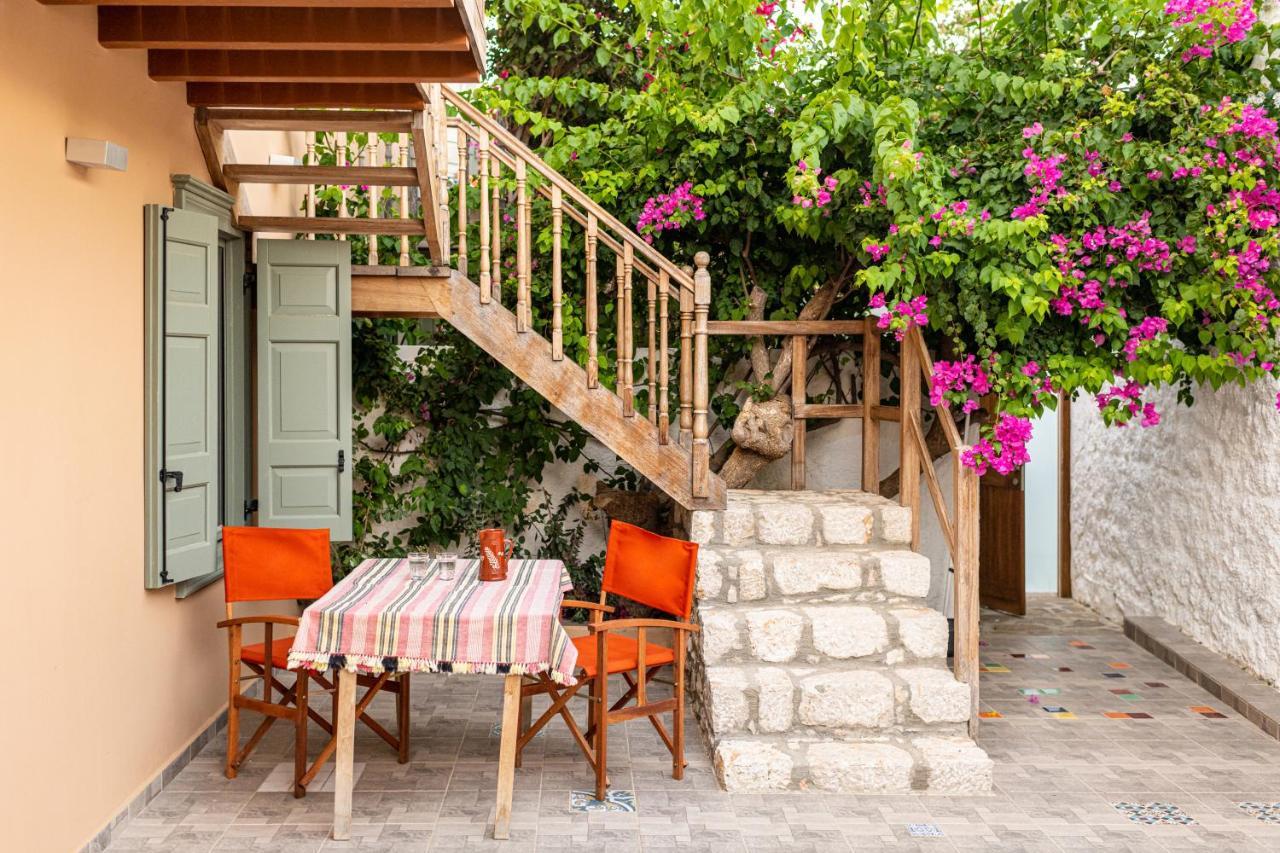 Aphrodite Villas Halki - Villa Bougainvillea Eksteriør billede